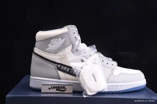 DR 1 shoe box) (DR Jordan CN8607-002 x High Retro 0504